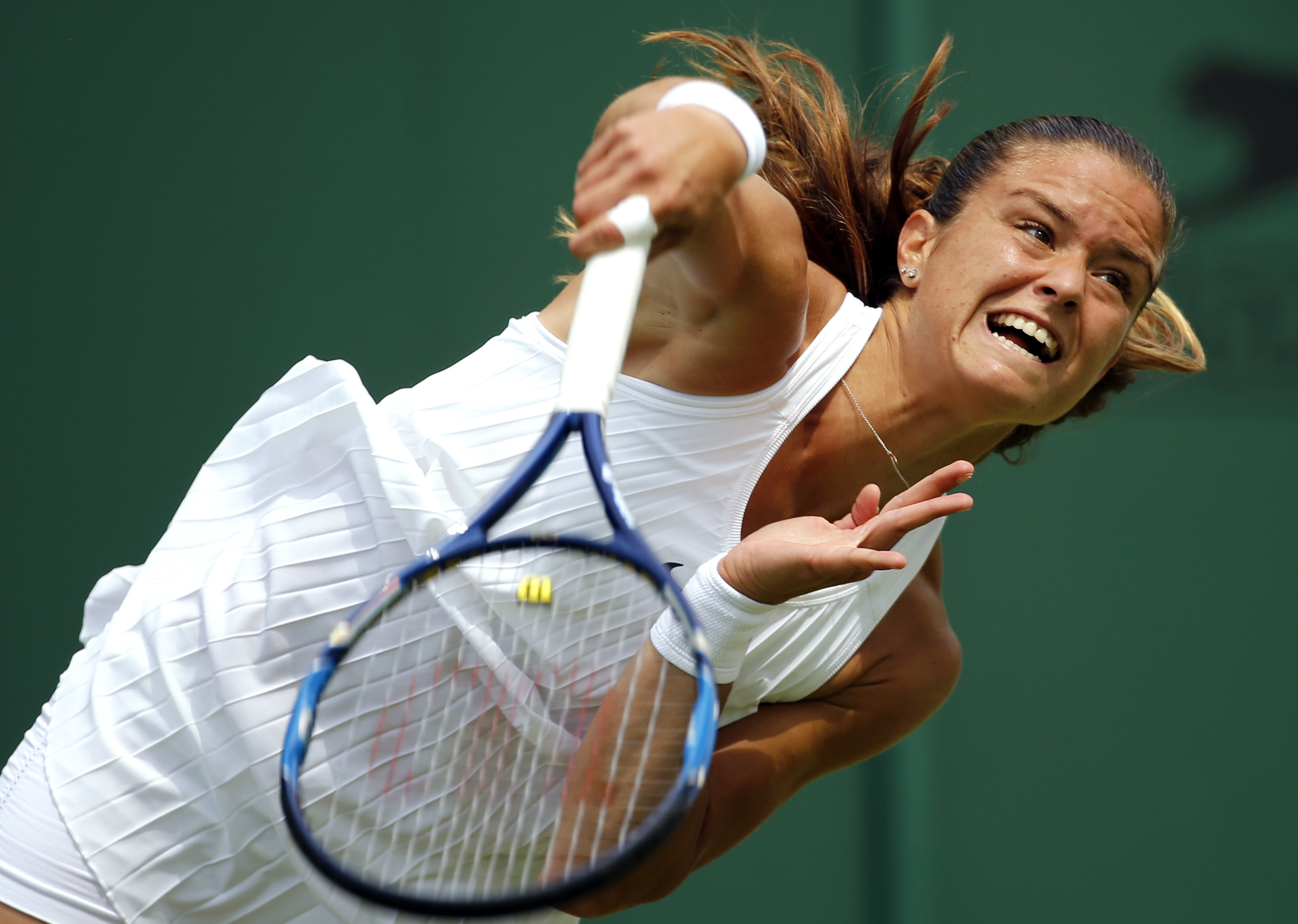 به‌ وێنه‌...پاڵه‌وانییه‌تییه‌ سپییه‌كه‌ی تێنس ده‌ستی پێكرد